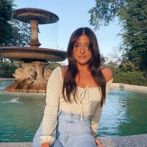 Meet your Posher, Paige